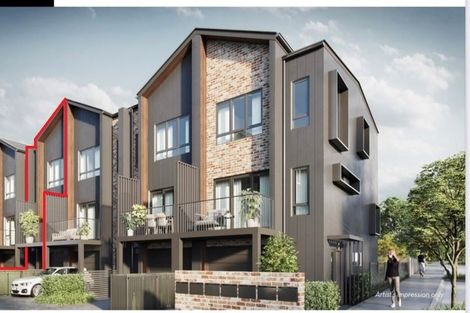 Photo of property in 4/35 Marine Parade, Hobsonville, Auckland, 0616