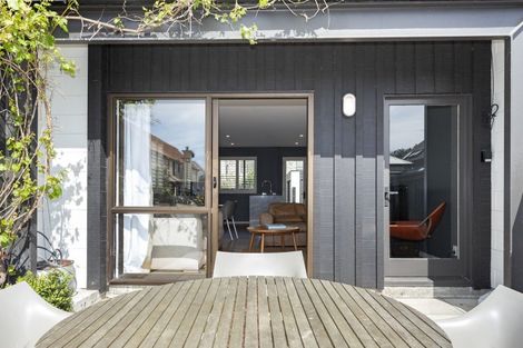 Photo of property in 5/10 Conference Street, Christchurch Central, Christchurch, 8013