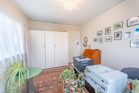 Photo of property in 8 Moorhouse Street, Waimate, 7924