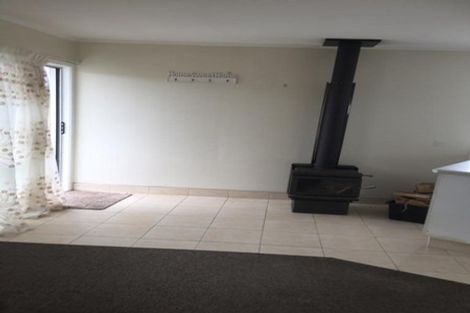 Photo of property in 93b Rangiuru Road, Otaki Beach, Otaki, 5512