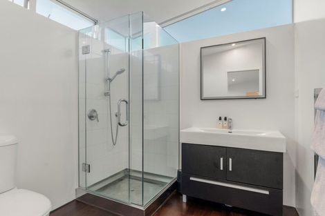 Photo of property in 4 Lagoon Way, Omaha, 0986