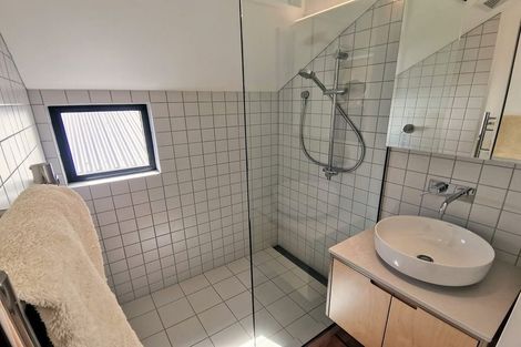 Photo of property in 108 Aro Street, Aro Valley, Wellington, 6021