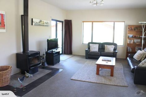 Photo of property in 3 Charles Court, Lake Hawea, Wanaka, 9382