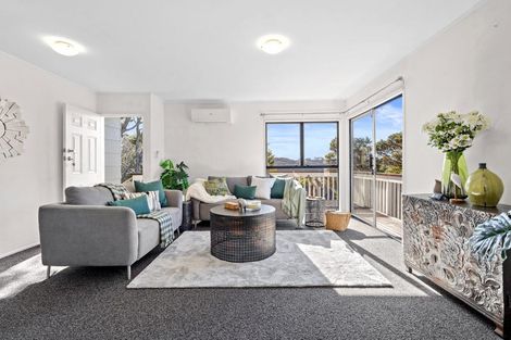 Photo of property in 2/159a Manuka Road, Bayview, Auckland, 0629