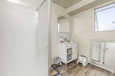 Photo of property in 3/10 Penion Drive, Flat Bush, Auckland, 2023