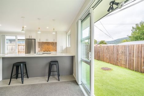 Photo of property in 8 Poulson Grove, Trentham, Upper Hutt, 5018