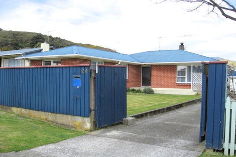 Photo of property in 24 Wright Street, Wainuiomata, Lower Hutt, 5014