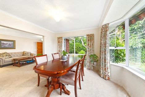 Photo of property in 5 Algie Place Avonhead Christchurch City