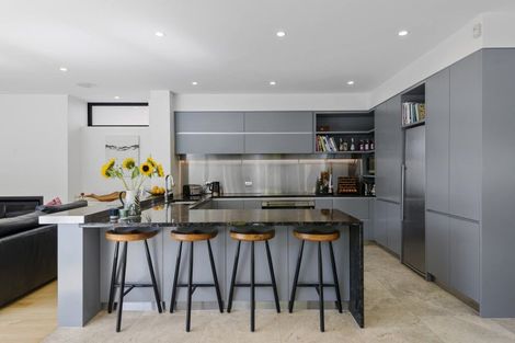 Photo of property in 94 Sumnervale Drive, Sumner, Christchurch, 8081