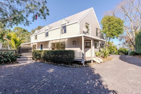 Photo of property in 74 Hone Heke Road, Kerikeri, 0230