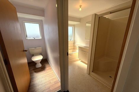 Photo of property in 33 Addison Drive, Glendene, Auckland, 0602