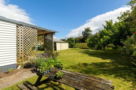 Photo of property in 15 Ngatai Road, Otumoetai, Tauranga, 3110