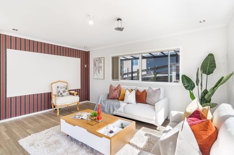 Photo of property in 2/55 Verran Road, Birkenhead, Auckland, 0626