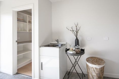 Photo of property in 2/130 Richmond Street, Petone, Lower Hutt, 5012