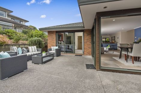 Photo of property in 24 Coventry Way, Long Bay, Auckland, 0630