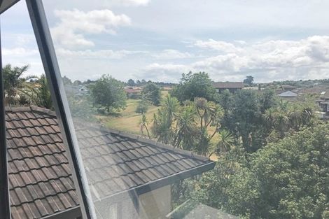 Photo of property in 1/8 Daria Place, Northpark, Auckland, 2013