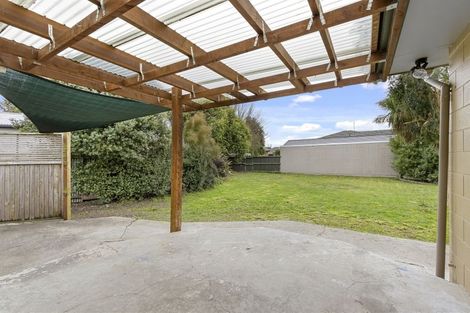 Photo of property in 52 Woodend Road, Woodend, 7610