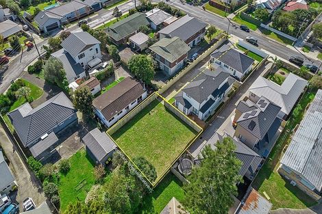 Photo of property in 742b Te Atatu Road, Te Atatu Peninsula, Auckland, 0610