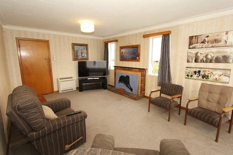 Photo of property in 41 Nichol Street, Heidelberg, Invercargill, 9812