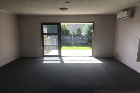 Photo of property in 2/81a Salisbury Road, Birkdale, Auckland, 0626