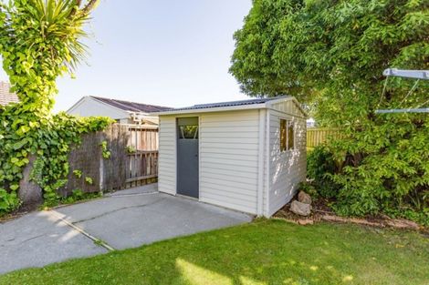 Photo of property in 25 Delaware Crescent, Russley, Christchurch, 8042