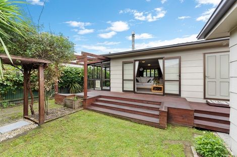Photo of property in 21 Moore Street, West End, Palmerston North, 4412