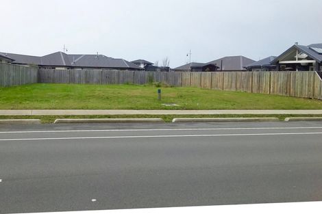 Photo of property in 100 Infinity Drive, Pegasus, 7612