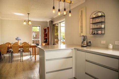 Photo of property in 24 Pembroke Road, Stratford, 4332