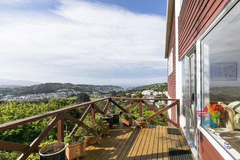 Photo of property in 2/1 Mana Street, Vogeltown, Wellington, 6021