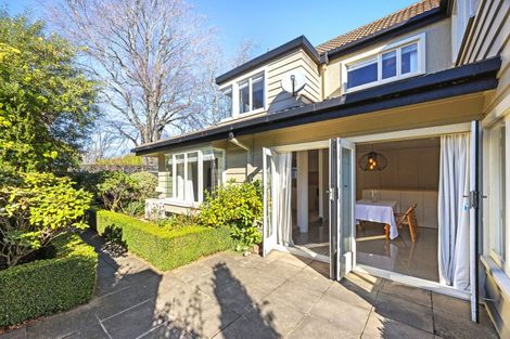 Photo of property in 1/127 Fendalton Road, Fendalton, Christchurch, 8014