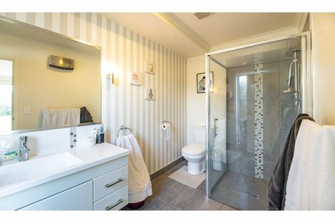 Photo of property in 6 Te Waihora Street, Pegasus, 7612