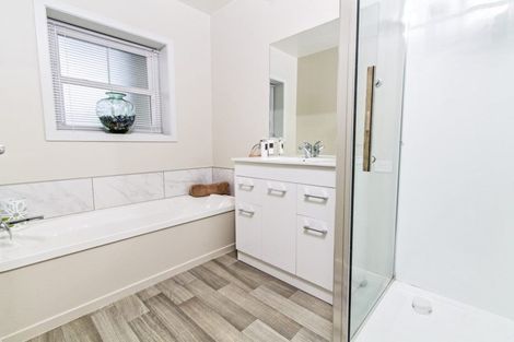 Photo of property in 26 Stowell Drive, Cromwell, 9310