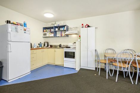 Photo of property in Basin Reserve Complex, 48/4 Sussex Street, Mount Cook, Wellington, 6021