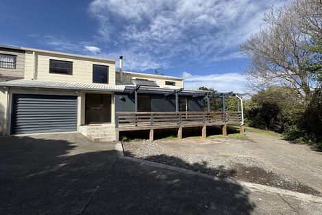 Photo of property in 1/54 Muritai Crescent, Havelock North, 4130