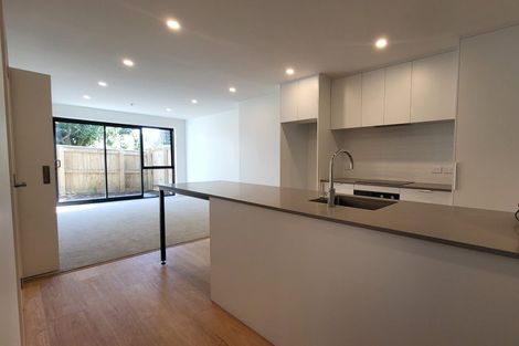 Photo of property in 8/564 High Street, Boulcott, Lower Hutt, 5010