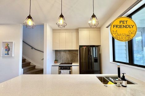 Photo of property in 10 Taiaha Street, Papakura, 2110