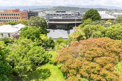 Photo of property in 25 Central Terrace, Kelburn, Wellington, 6012