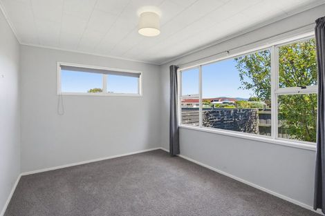 Photo of property in 32 Sylvan Avenue, Waikanae, 5036