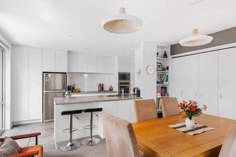 Photo of property in 9a Tui Glen, Omokoroa, 3114