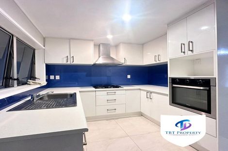 Photo of property in 2/13 Lochinver Road, Papatoetoe, Auckland, 2025