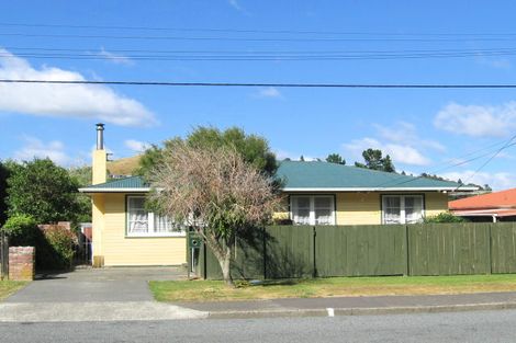 Photo of property in 72 Gillespies Road, Birchville, Upper Hutt, 5018