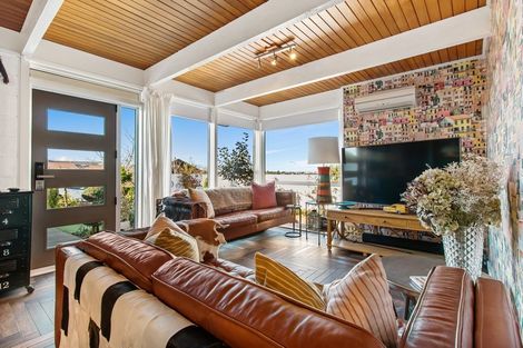 Photo of property in 3/2 Cross Street, Marchwiel, Timaru, 7910