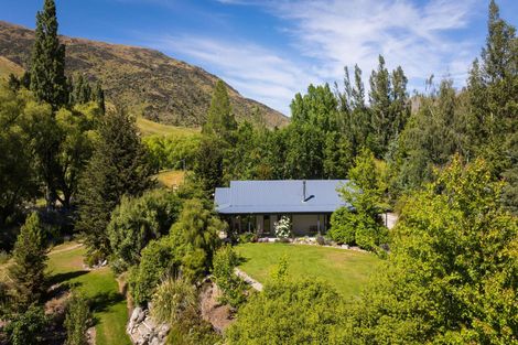 Photo of property in 2347 Cardrona Valley Road, Cardrona, Wanaka, 9382