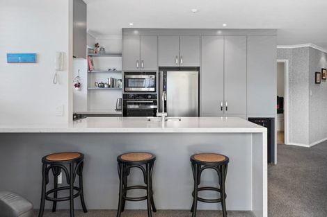 Photo of property in Salisbury Crown, 5/7 Salisbury Avenue, Mount Maunganui, 3116