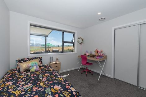Photo of property in 16 Leaning Rock Road, Springvale, Alexandra, 9393