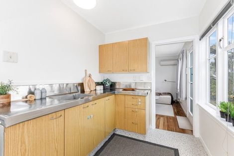 Photo of property in 67 Pembroke Road, Northland, Wellington, 6012