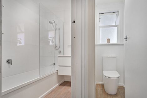 Photo of property in 209 Tudor Avenue, Mayfair, Hastings, 4122