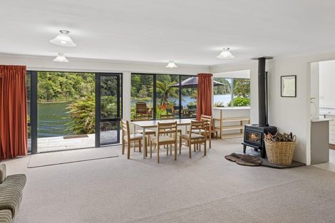 Photo of property in 11 Chingford Road, Lake Rotoma, Rotorua, 3074