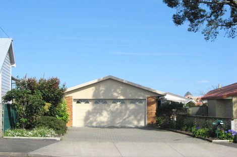 Photo of property in 4a Morley Street, New Plymouth, 4310