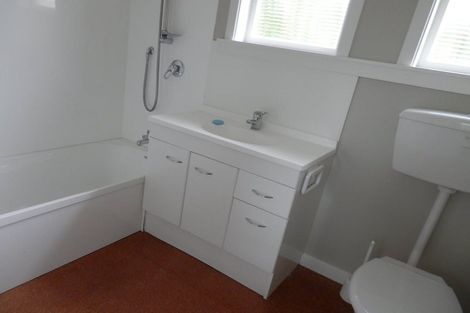 Photo of property in 8 Anderson Terrace, Mount Cook, Wellington, 6021